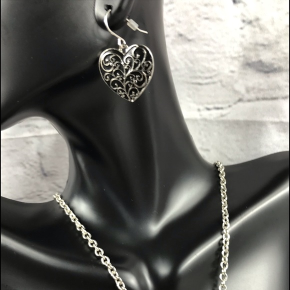 FASHION JEWELRY - Picture 4 of 15